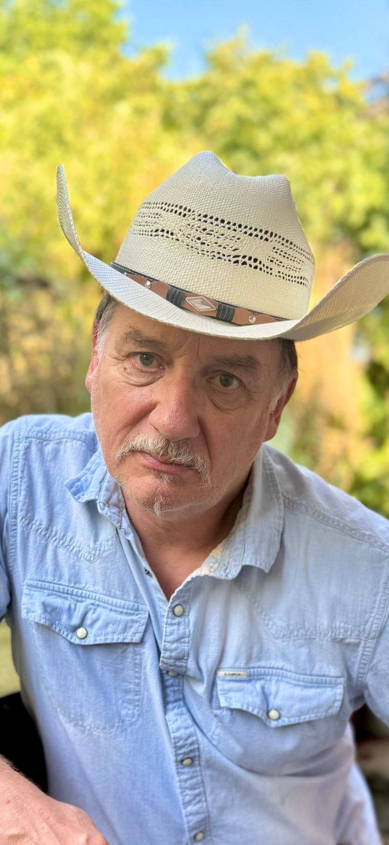 “Looking For Romance” – The Cumberland River Project